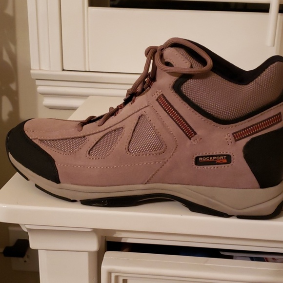 rockport xcs slip on shoes